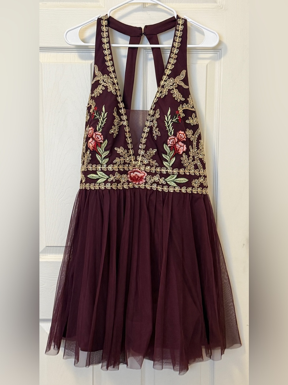Blondie Nites Dress Juniors 19 Burgundy Gold Floral Embroidered Halter Tulle
